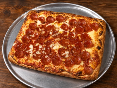 Spicy Stuff Crust Pepperoni