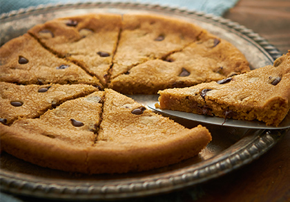 Order COOKIE PIZZA food online from Mountain Mike's Pizza store, Newman on bringmethat.com